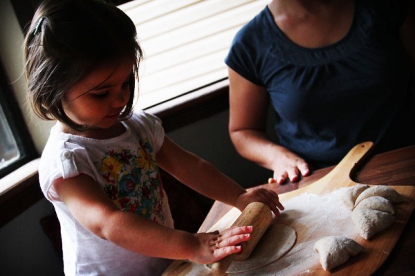 Ava-rolling-chapati