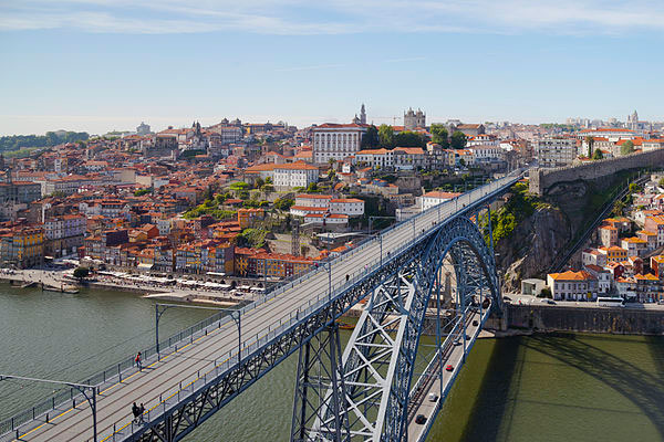 old-wall-new-bridge