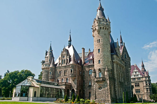 poland-zamek-moszna