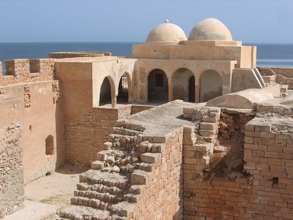 Bordj-el-Kebir. Photo by Thomas Kees.