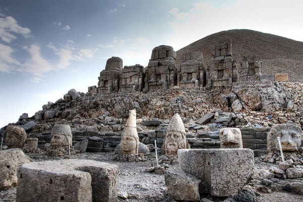 Mount Nemrut - East Terrace Nemrut Tümülüsü Gods of Commagene. Photo by  Klearchos Kapoutsis.