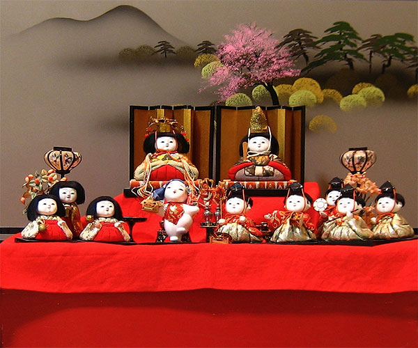 Hina Matsuri display. Photo by S kitahashi.