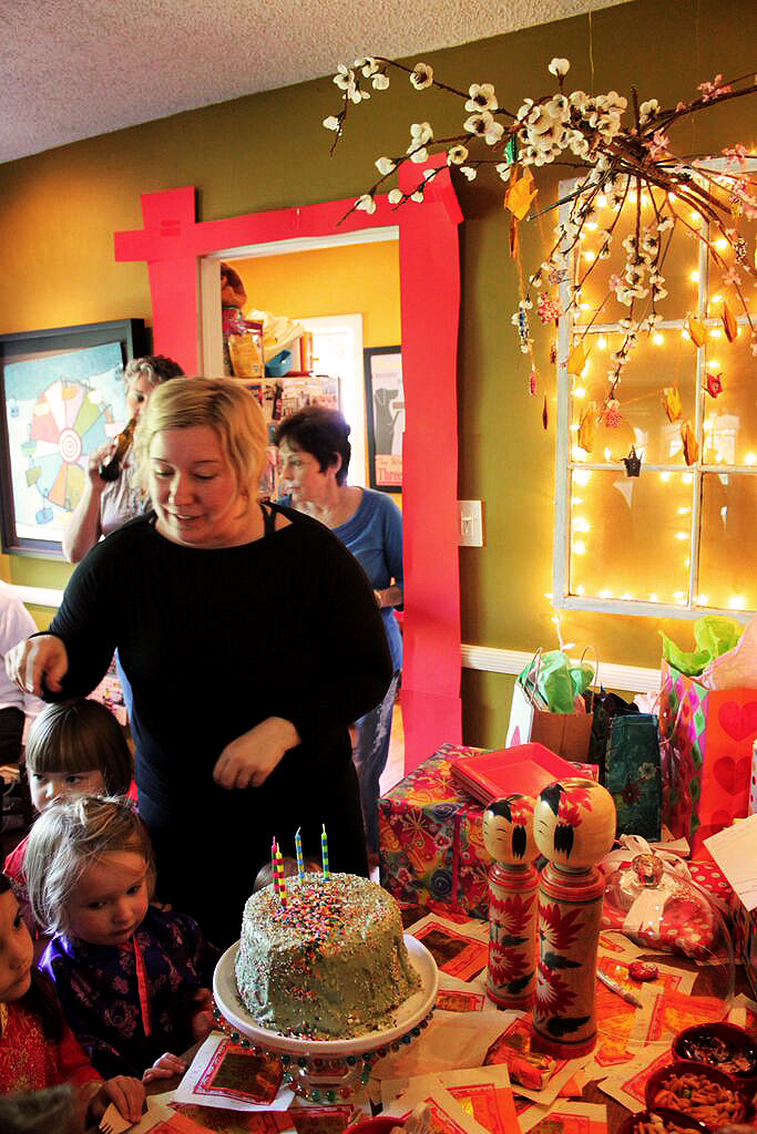 DIY Japanese Sushi-rolling Birthday Party