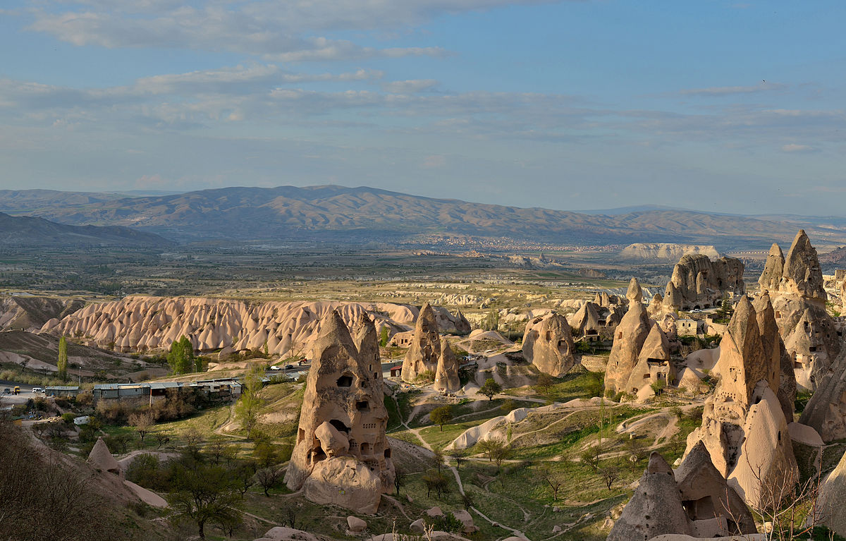 Uçhisar in Cappadocia, Turkey, by Wolfgang Moroder.